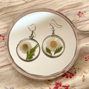 flower decor drop earrings